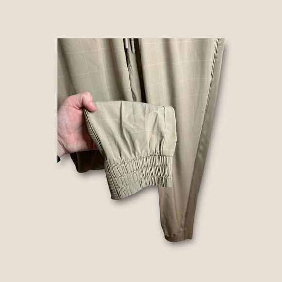 Athleta Brooklyn Textured Jogger Windowpane Taupe Size 4 - Picture 5 of 8